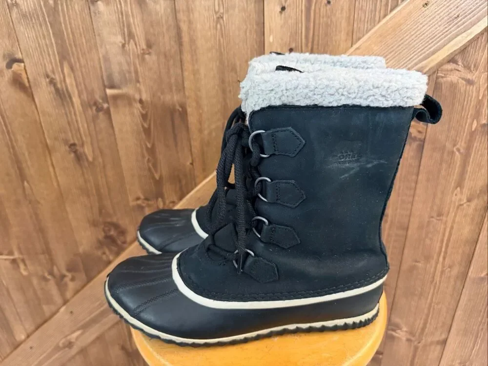 Sorel Caribou Slim Women’s 10.5 Black Leather Waterproof Winter Snow Boots